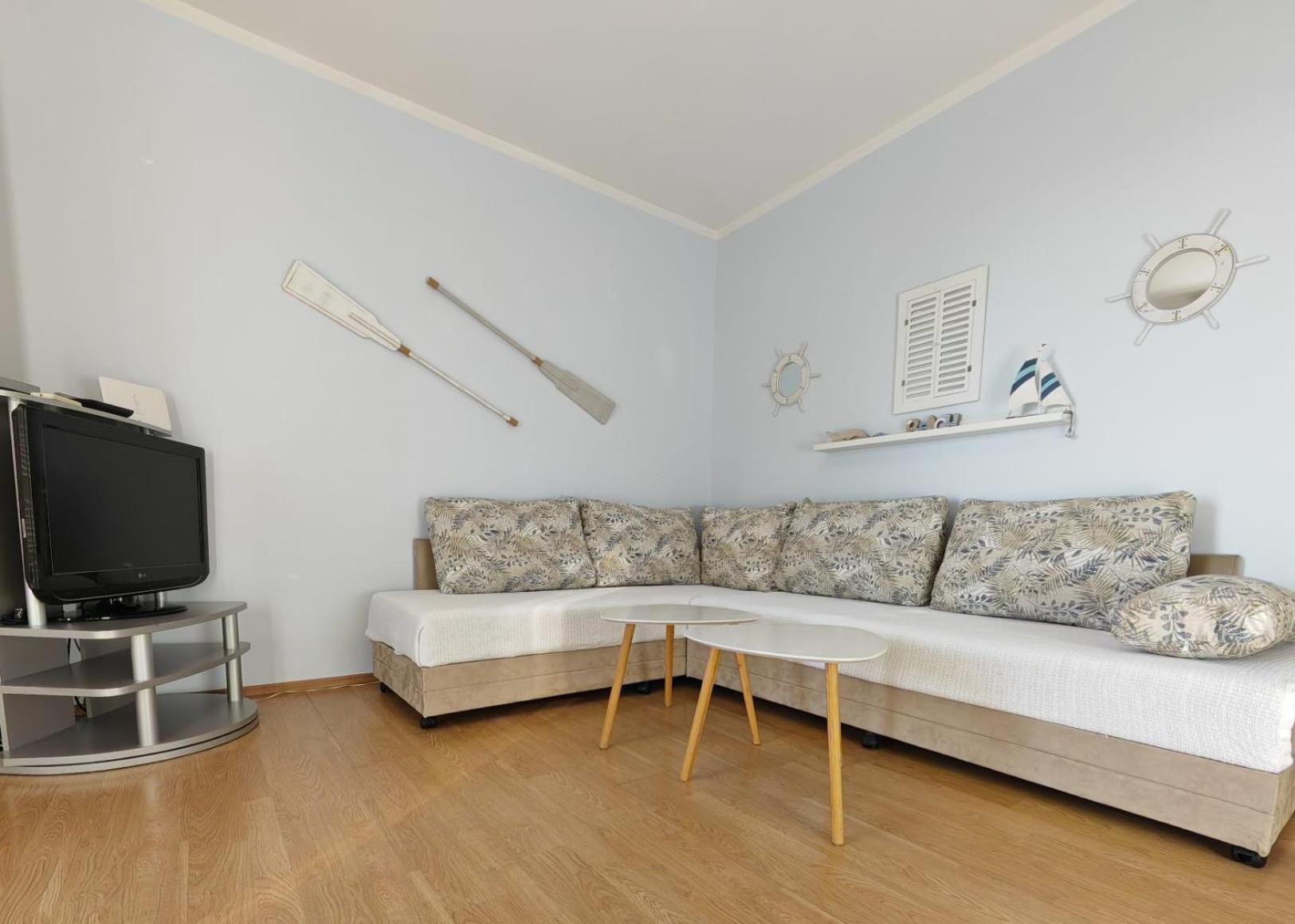 Apartment With Direct Sea View, Free Parking And Close To Beaches And Promenade Lovran Exterior photo